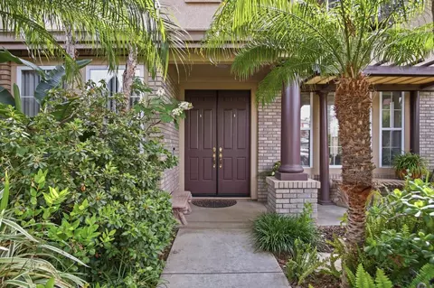 Entry Way - 4230 Eveningside Ln, Tracy, CA 95377 photo 1 of 5