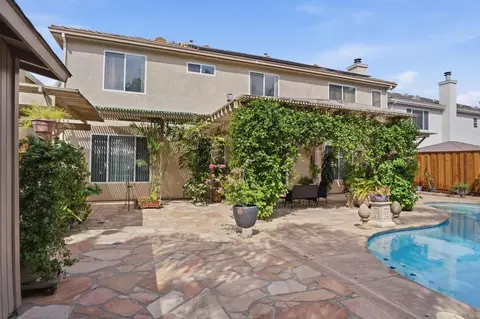Exterior - 4230 Eveningside Ln, Tracy, CA 95377 photo 5 of 8