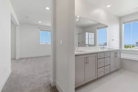 Entry Way - 3115 Prospect Dr, Tracy, CA 95377 photo 6 of 6