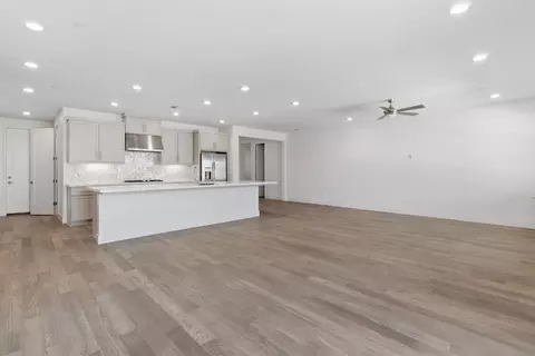 Living - 3115 Prospect Dr, Tracy, CA 95377 photo 4 of 6
