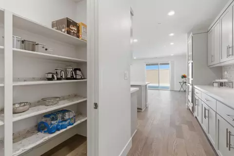 Entry Way - 3115 Prospect Dr, Tracy, CA 95377 photo 3 of 6