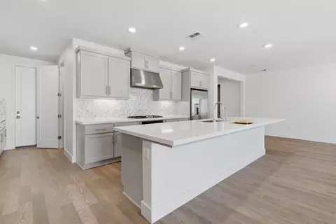 Kitchen - 3115 Prospect Dr, Tracy, CA 95377 photo 3 of 4