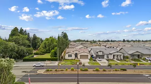 View/Area - 3705 N Berkeley Ave, Turlock, CA 95382 photo 1 of 8