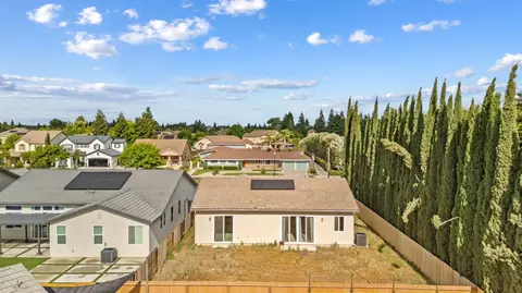 View/Area - 3705 N Berkeley Ave, Turlock, CA 95382 photo 7 of 8