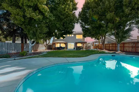Other - 934 Fallbrook Ct, Escalon, CA 95320 photo 1 of 8