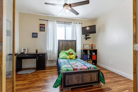 Bedroom - 934 Fallbrook Ct, Escalon, CA 95320 photo 1 of 5