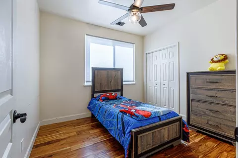 Bedroom - 934 Fallbrook Ct, Escalon, CA 95320 photo 4 of 5