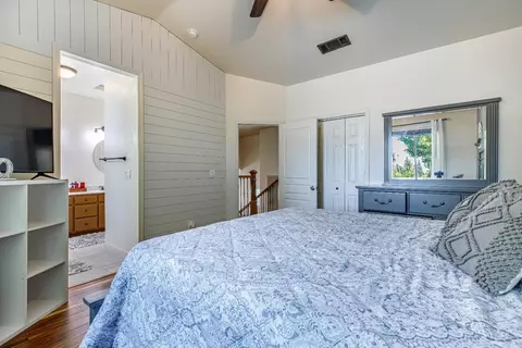 Bedroom - 934 Fallbrook Ct, Escalon, CA 95320 photo 3 of 5