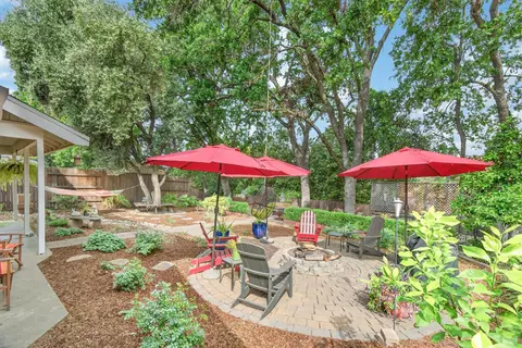 Exterior - 6306 Perrin Way, Carmichael, CA 95608 photo 4 of 8