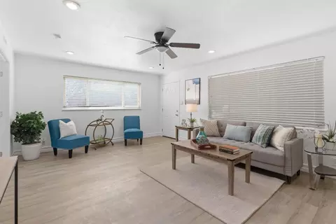 Living - 143 W Beverly Pl, Tracy, CA 95376 photo 2 of 2