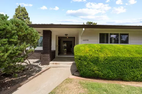 44098 Country Club Dr, El Macero, CA 95618
