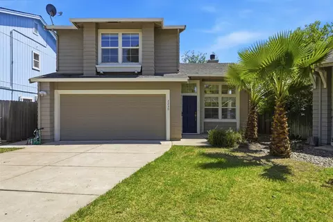 2230 Halsey Cir, Davis, CA 95618