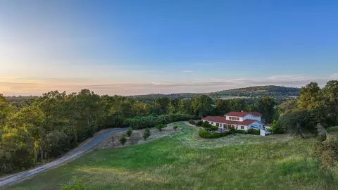 2495 Meadow Creek Rd, Lincoln, CA 95648