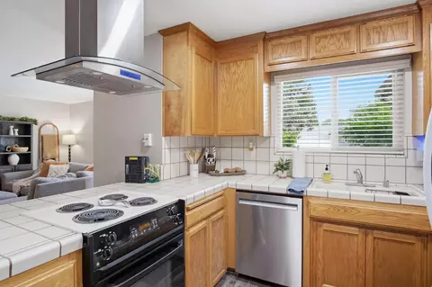 Kitchen - 1480 Berry Dr, Turlock, CA 95382 photo 1 of 1