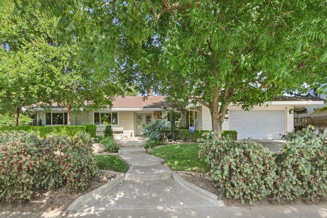 380 Wilhaggin Dr, Sacramento, CA 95864