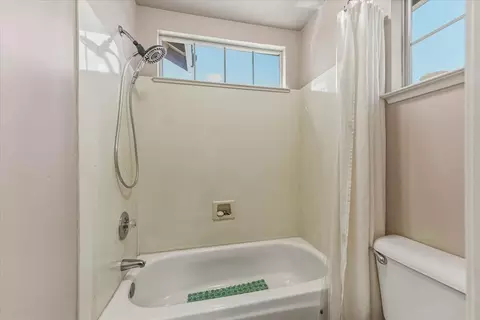 Bath - 2735 Tejon St, Lodi, CA 95242 photo 5 of 5