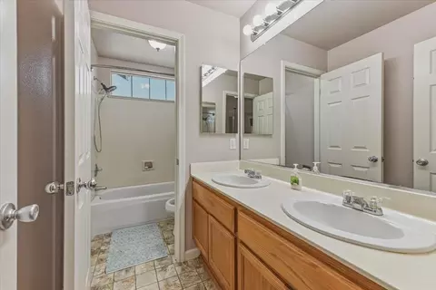 Entry Way - 2735 Tejon St, Lodi, CA 95242 photo 8 of 8