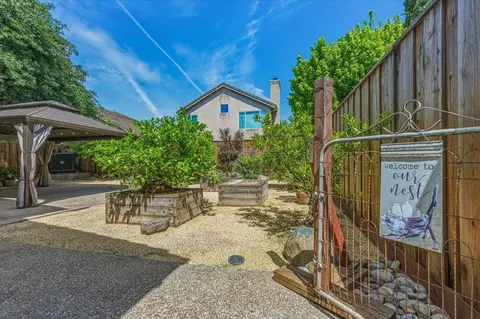 Exterior - 2735 Tejon St, Lodi, CA 95242 photo 18 of 21