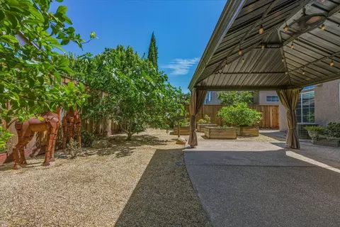 Exterior - 2735 Tejon St, Lodi, CA 95242 photo 11 of 21