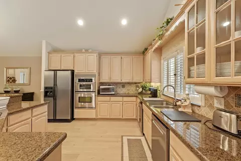 950 Cologne Ct, Lodi, CA 95242 photo 10