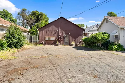 2143 Perkins Way, Sacramento, CA 95818