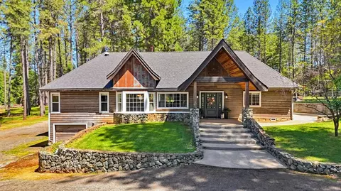 10538 Mote Ln, Grass Valley, CA 95949