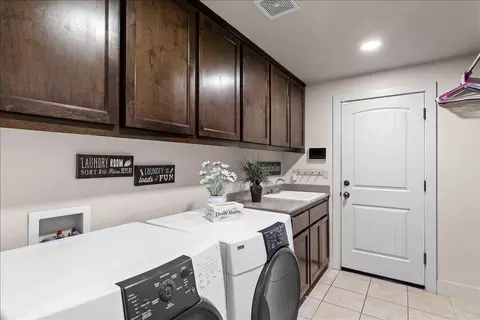 Other - 3100 Amos Ct, Modesto, CA 95355 photo 7 of 9
