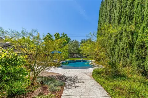 Exterior - 3100 Amos Ct, Modesto, CA 95355 photo 16 of 35