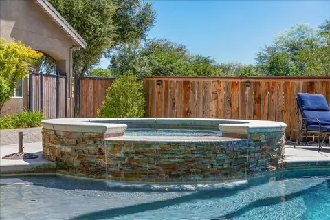 Exterior - 3100 Amos Ct, Modesto, CA 95355 photo 31 of 35