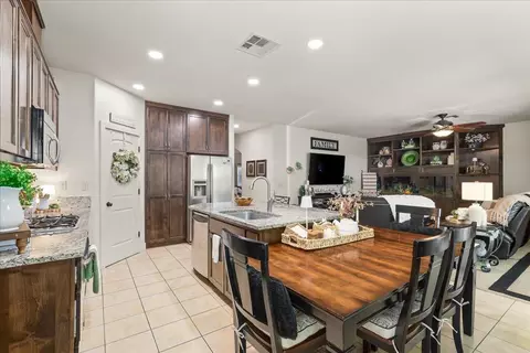 Kitchen - 3100 Amos Ct, Modesto, CA 95355 photo 3 of 7