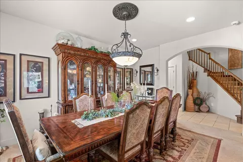 Dining - 3100 Amos Ct, Modesto, CA 95355 photo 3 of 3