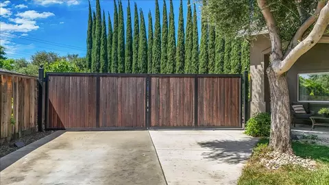 Exterior - 3100 Amos Ct, Modesto, CA 95355 photo 8 of 35