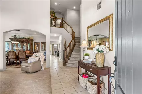 Entry Way - 3100 Amos Ct, Modesto, CA 95355 photo 2 of 15