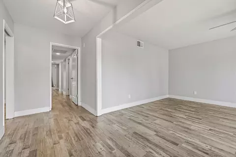 Entry Way - 564 Della Ct, Merced, CA 95348 photo 1 of 5