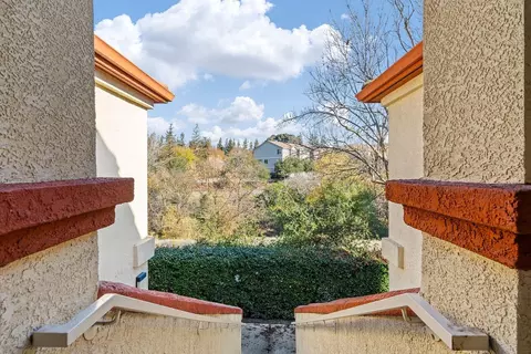 Exterior - 7063 Dublin Meadows St #E, Dublin, CA 94568 photo 2 of 3