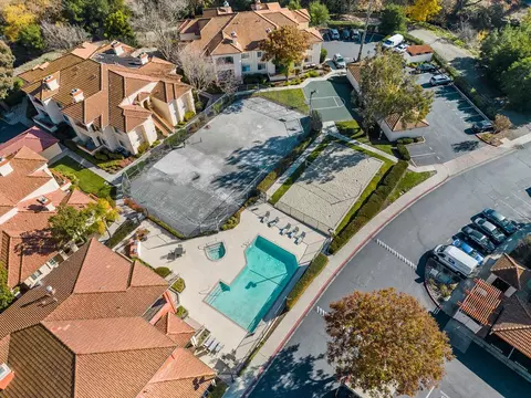View/Area - 7063 Dublin Meadows St #E, Dublin, CA 94568 photo 3 of 5