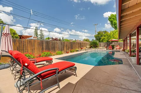 Exterior - 4831 Cameron Ranch Dr, Carmichael, CA 95608 photo 7 of 18