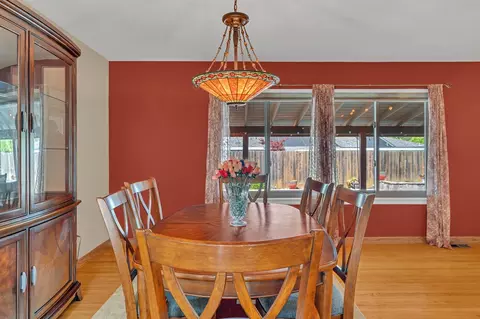 Dining - 4831 Cameron Ranch Dr, Carmichael, CA 95608 photo 3 of 6
