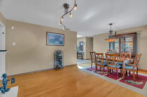 Dining - 4831 Cameron Ranch Dr, Carmichael, CA 95608 photo 5 of 6