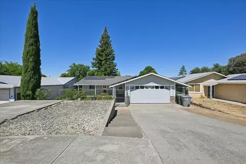 3965 Creekside Pl, Auburn, CA 95602