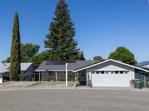 3965 Creekside Pl, Auburn, CA 95602