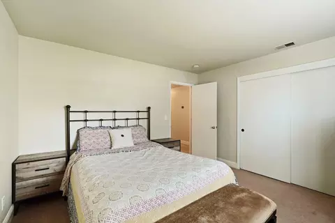 Bedroom - 2401 Eilers Ln #307, Lodi, CA 95242 photo 2 of 5