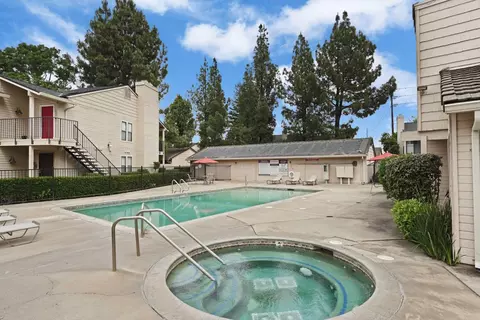 Exterior - 2401 Eilers Ln #307, Lodi, CA 95242 photo 5 of 5