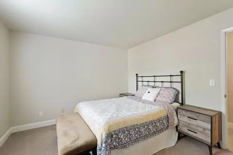 Bedroom - 2401 Eilers Ln #307, Lodi, CA 95242 photo 1 of 5
