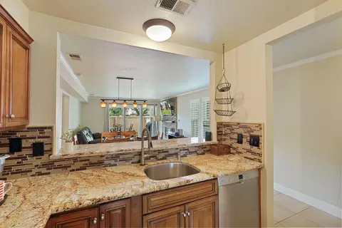 Kitchen - 2401 Eilers Ln #307, Lodi, CA 95242 photo 5 of 5