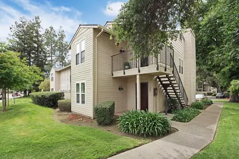 Exterior - 2401 Eilers Ln #307, Lodi, CA 95242 photo 1 of 5