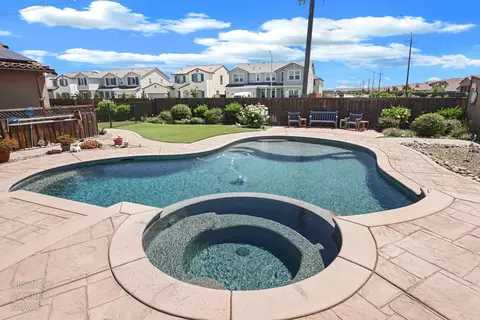 Exterior - 3670 Rapallo Way, Manteca, CA 95337 photo 12 of 17
