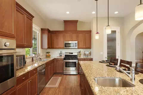 Kitchen - 3670 Rapallo Way, Manteca, CA 95337 photo 4 of 5