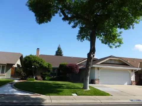 Exterior - 3621 Merrifield Ave, Modesto, CA 95356 photo 3 of 10