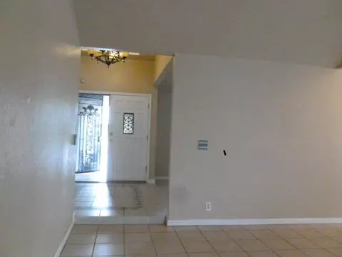 Entry Way - 3621 Merrifield Ave, Modesto, CA 95356 photo 1 of 3